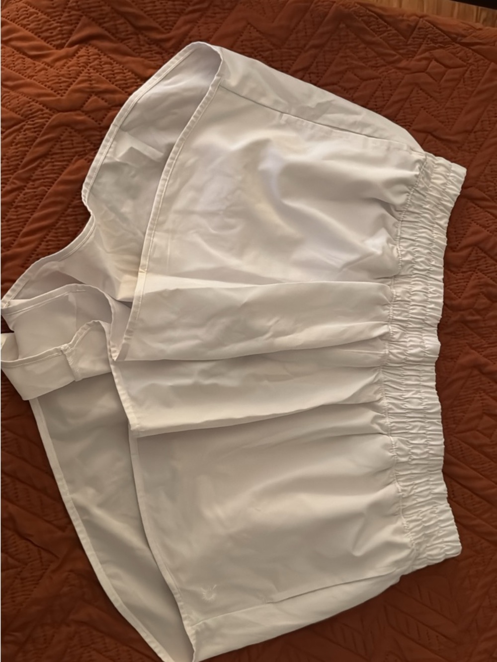 White Elastic Waist Shorts with Pockets